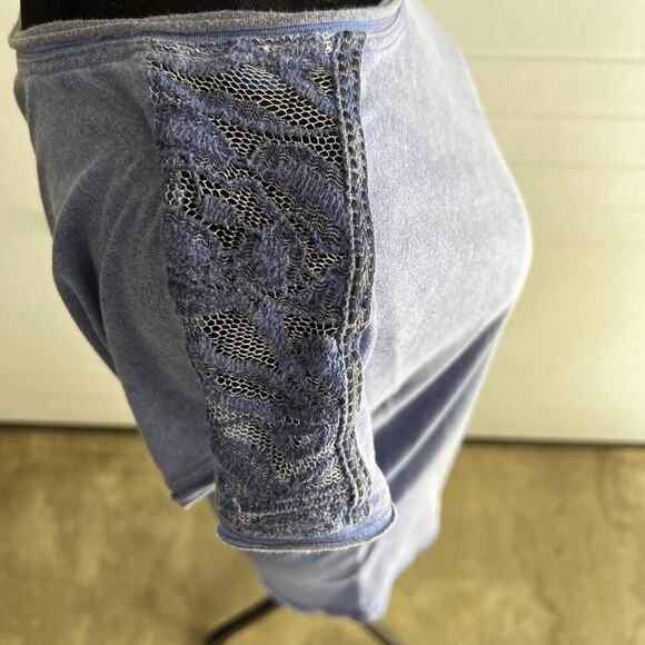 DANTELLE rounded neckline, short cap sleeve T-shirt with lace, women's size S - Picture 4 of 6